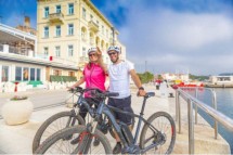 The Future of Caribbean Travel: E-Bike Tours for the Modern Explorer